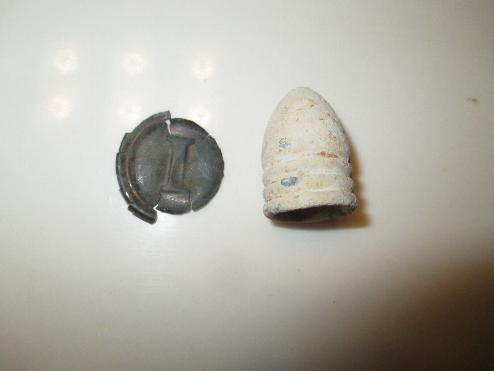  Dug Civil War Relic Confederate CS \' I\' Infantry Button Face & .69 Minie Bullet