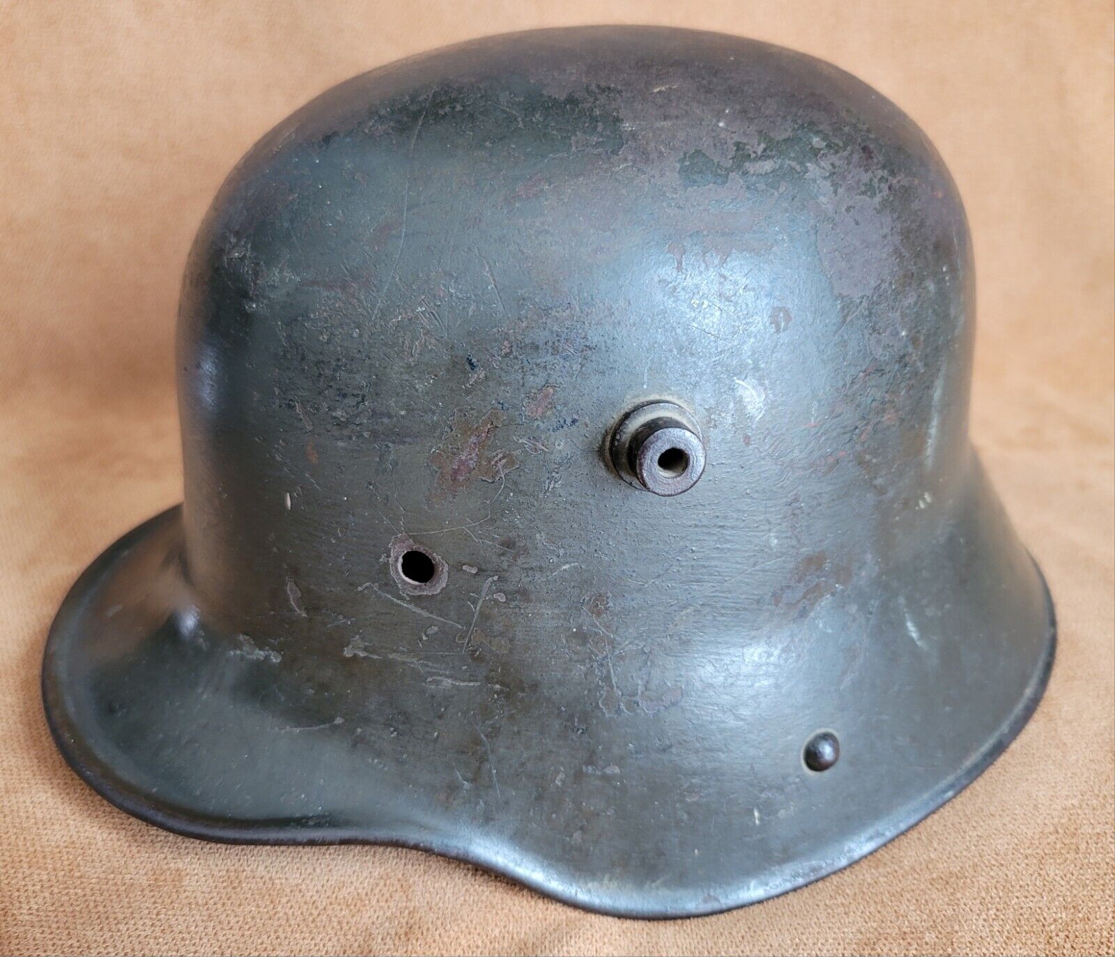 Original WW1 German M16 Combat Helmet 