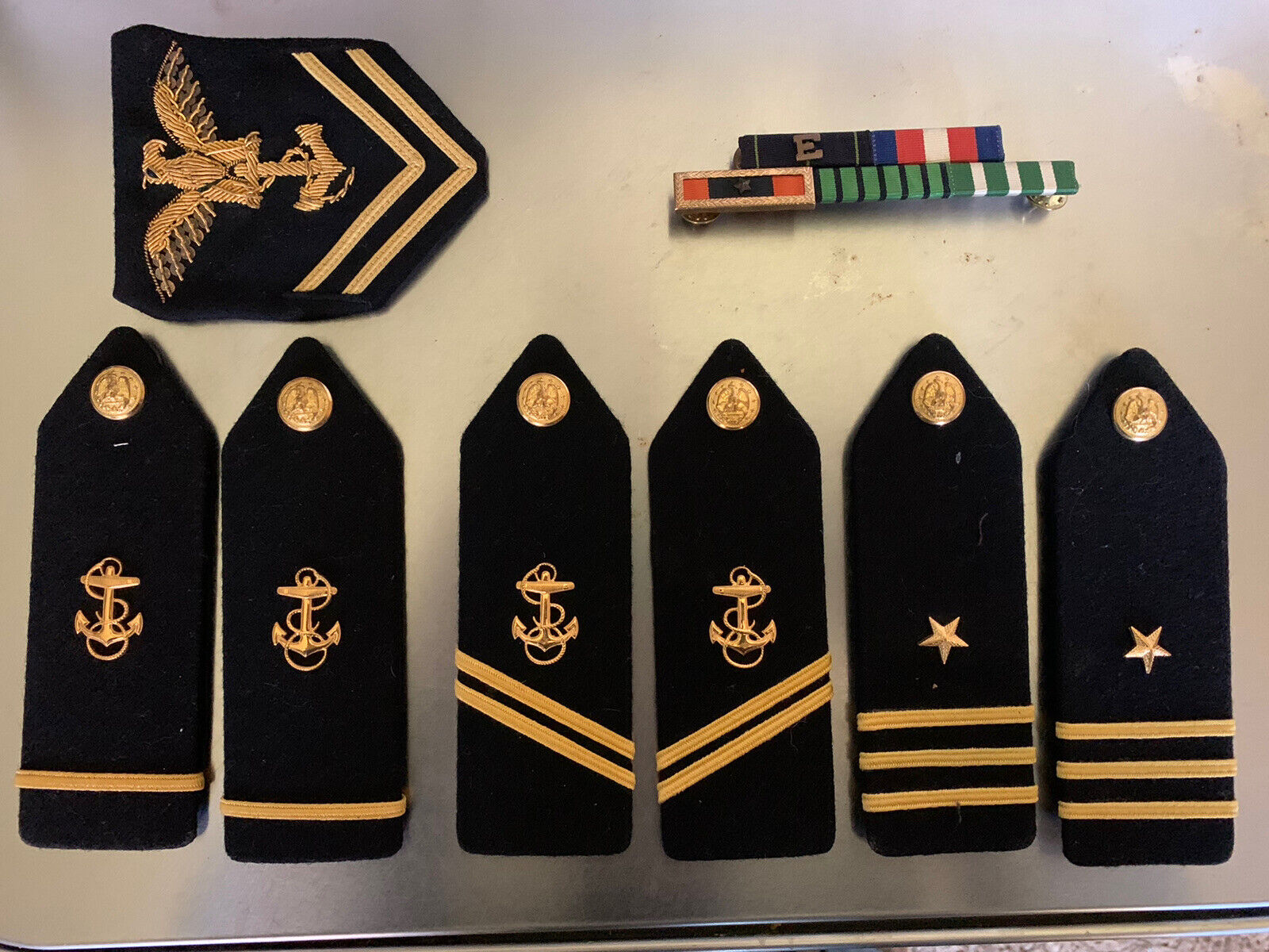 USNR midshipman ribbons and shoulder boards