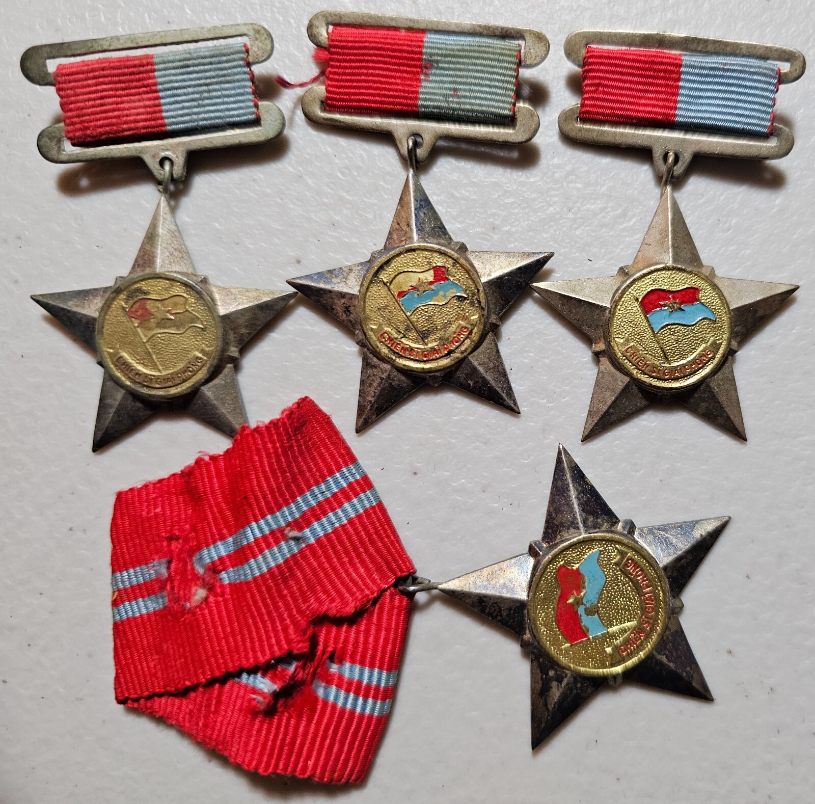 South Vietnam NLF Viet Cong Soldier of Liberation Medal, Lot of 4
