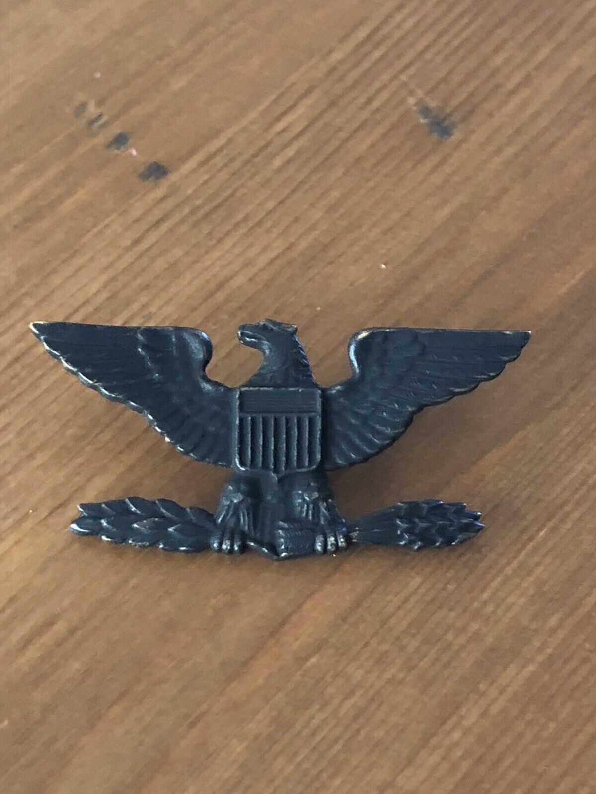 Matte Black Eagle Shield Pin Military - Left 0-6 Full Bird Colonel