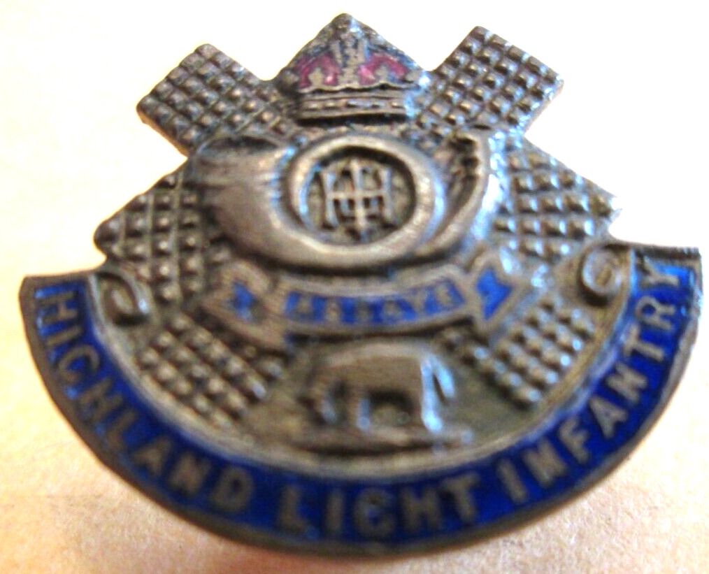Highland Light Infantry Brass and Enamel Vintage Badge. Genuine Article (R8)