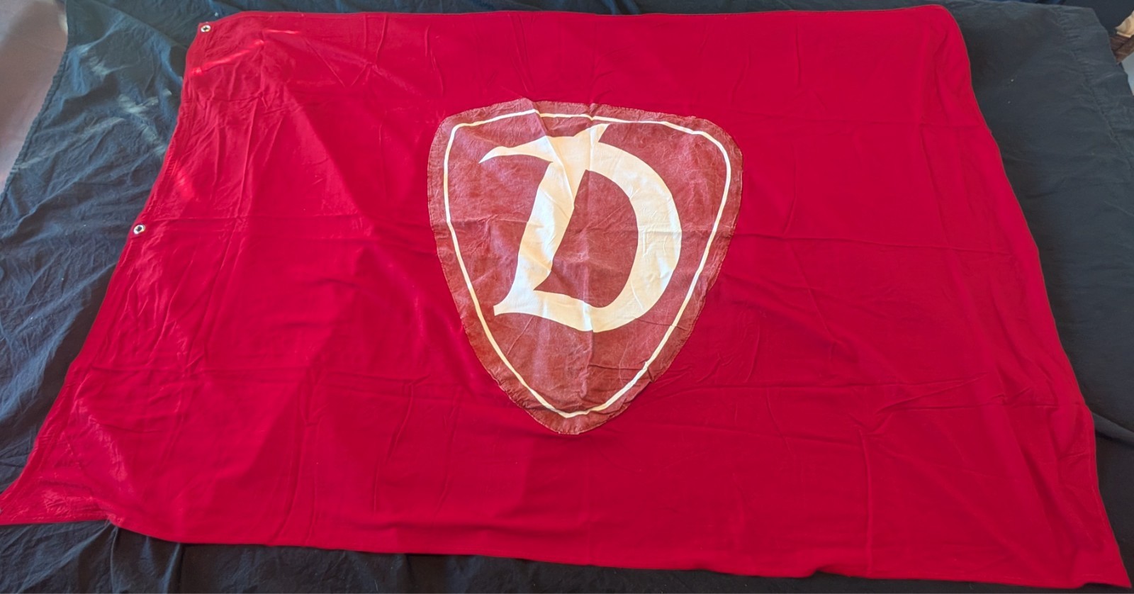 SV Dynamo (Sportvereinigung Dynamo) East German Sports Association Flag 67 x 42