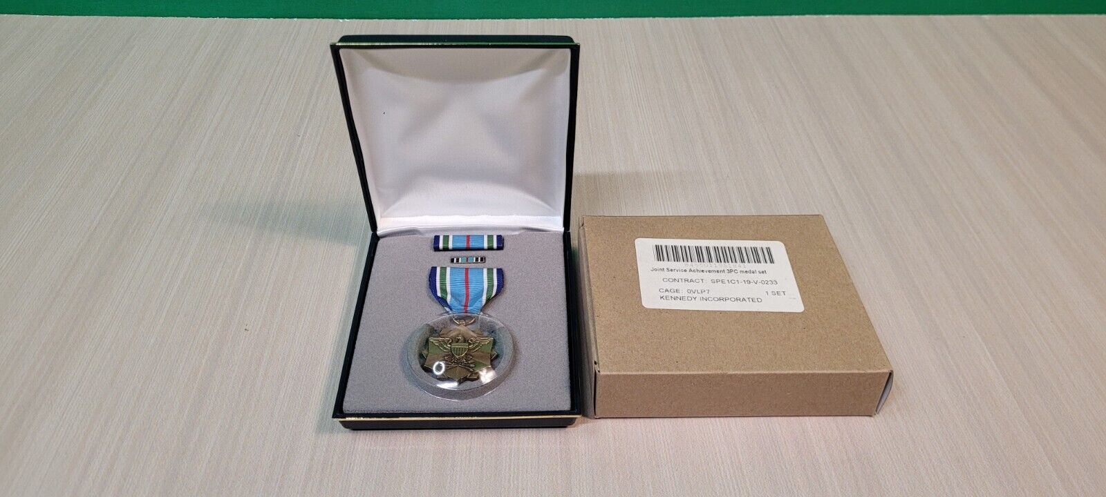 Full Size Medal Set- Joint Service Achievement 3pcs Set w/ Box