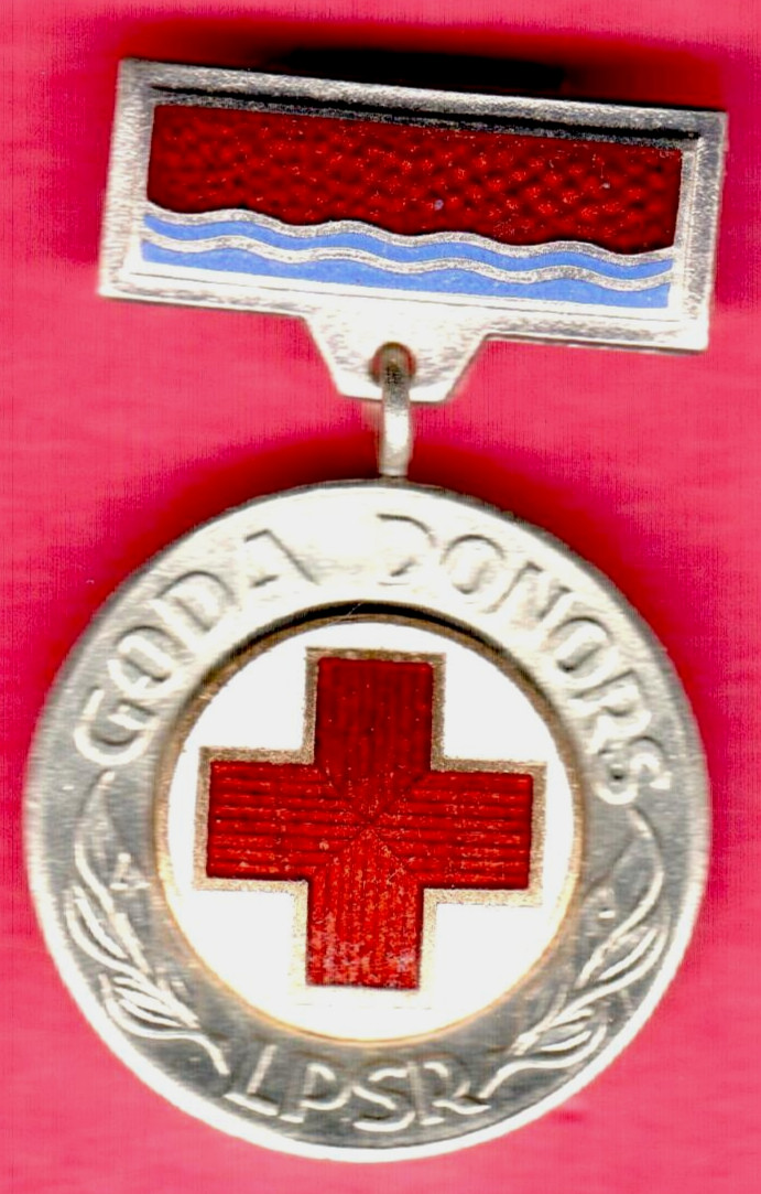 USSR LATVIAS Medicine Badge of Honourary Donor of Ministry Of Health 11144