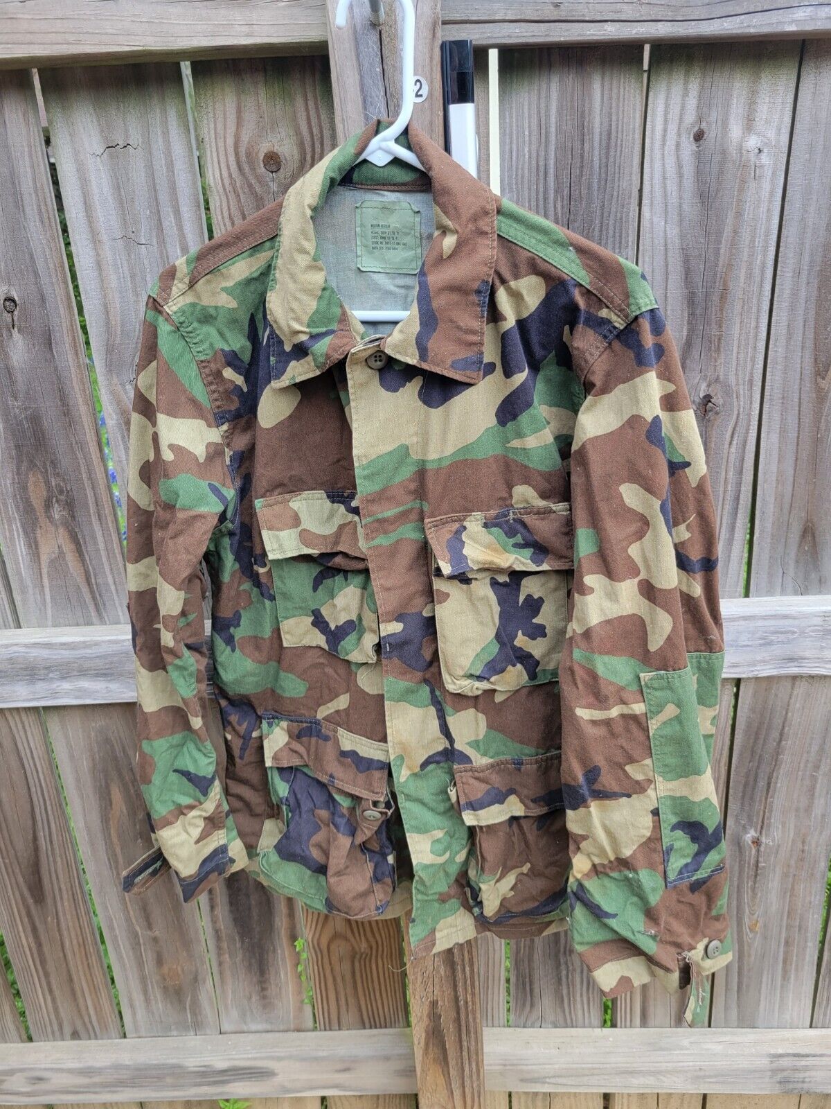 Mens U.S. Army Field Jacket Woodland Camo Size Medium Regular