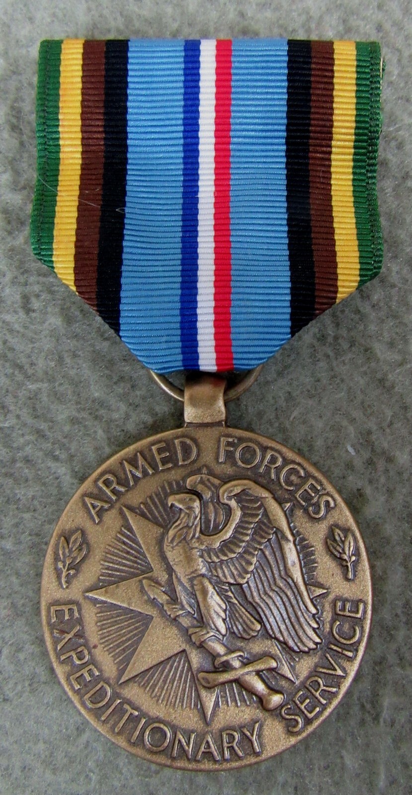 U.S. Armed Forces Expeditionary Service Medal w/Ribbon Excellent Condition