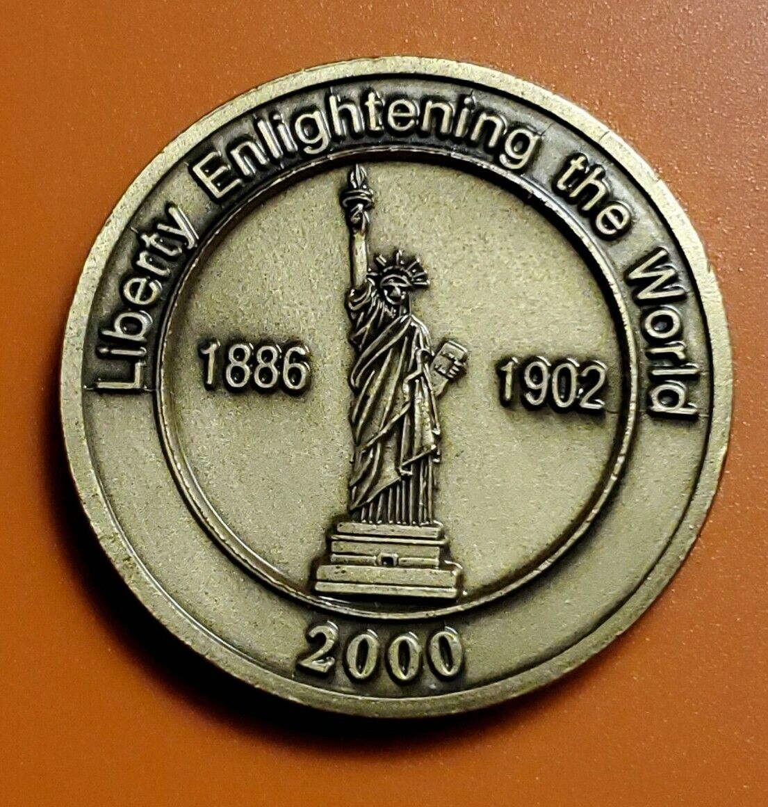 Harbour Lights Coin 2000 Liberty Enlightening the World 1886-1902 