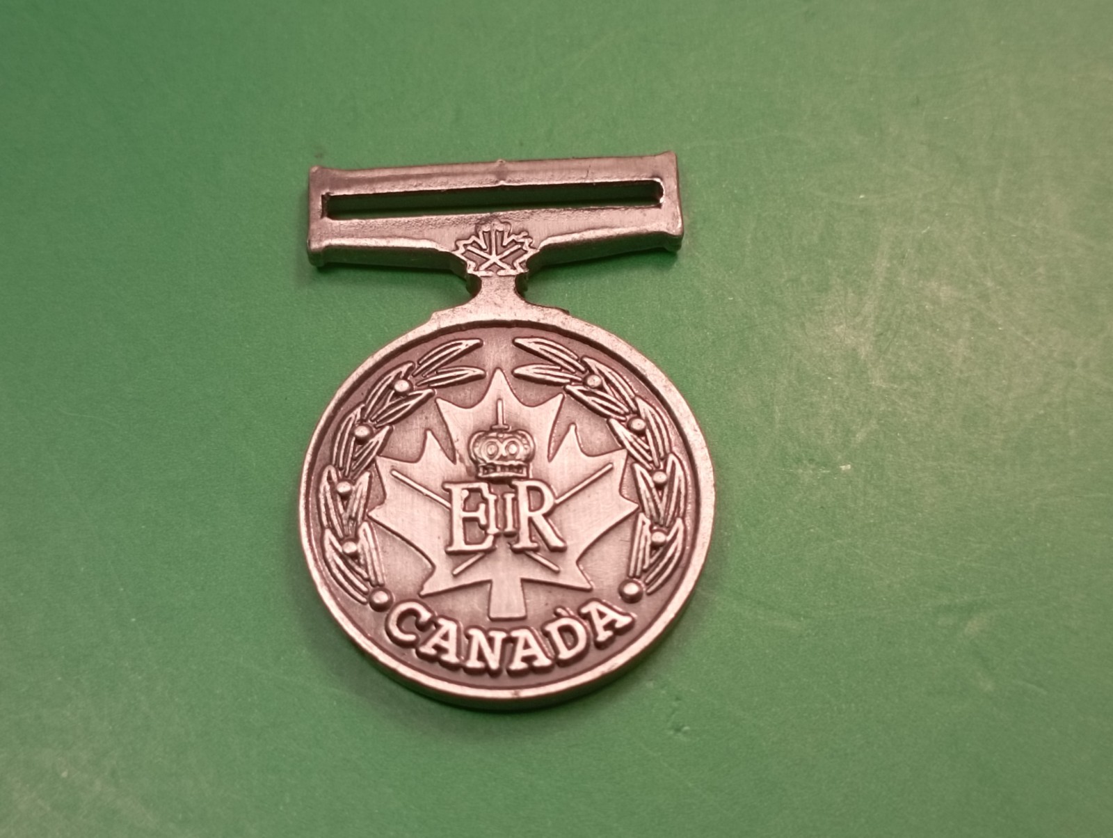 Miniature Canadian Peacekeeping Service Medal (CPSM) ER II Original