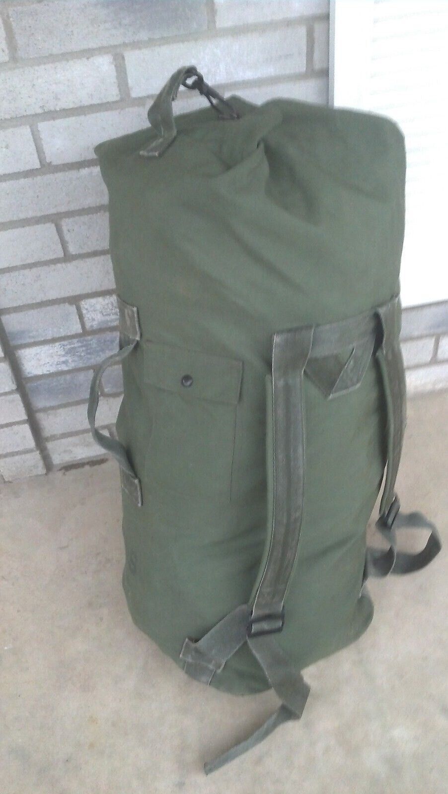 Military Duffle Bag Rucksack Olive Green Nylon Heavy Duty Army Duffel USGI