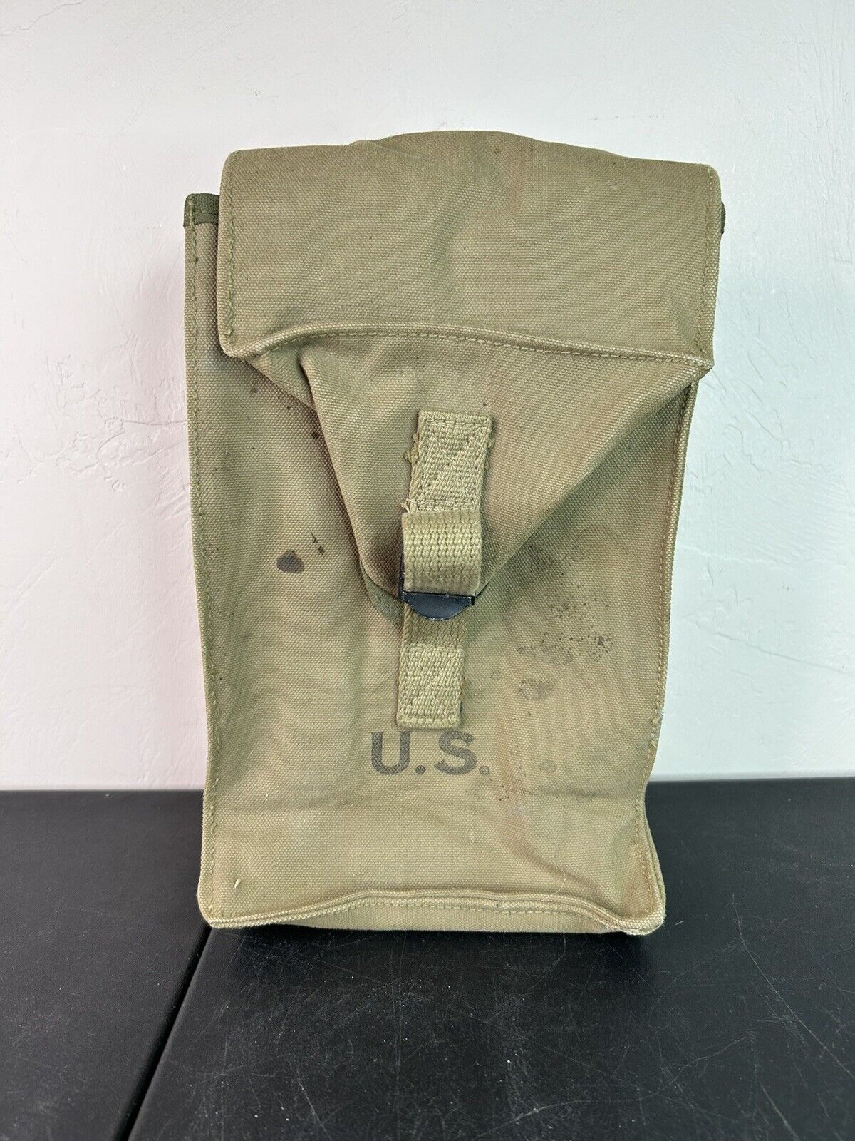 WWII General Purpose Ammo Bag 1943 Walter Roessig MISSING LONG STRAP STAINED