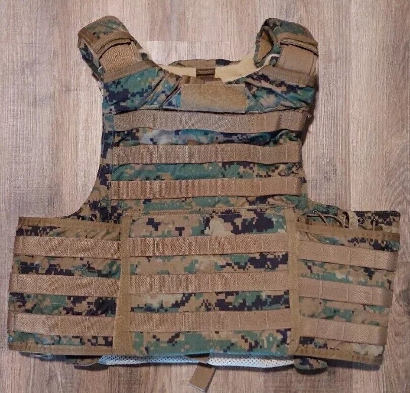 RBAV SF Releasable Body Armor Vest Special Forces Medium USMC Sample Marpat Vest