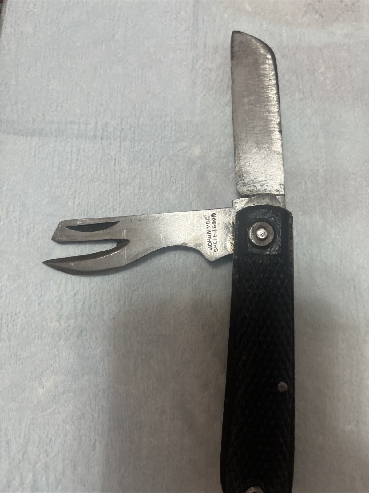 WWII British JOHN BLYDE SHEFF 1944 2 Blade Knife in great shape and tight.