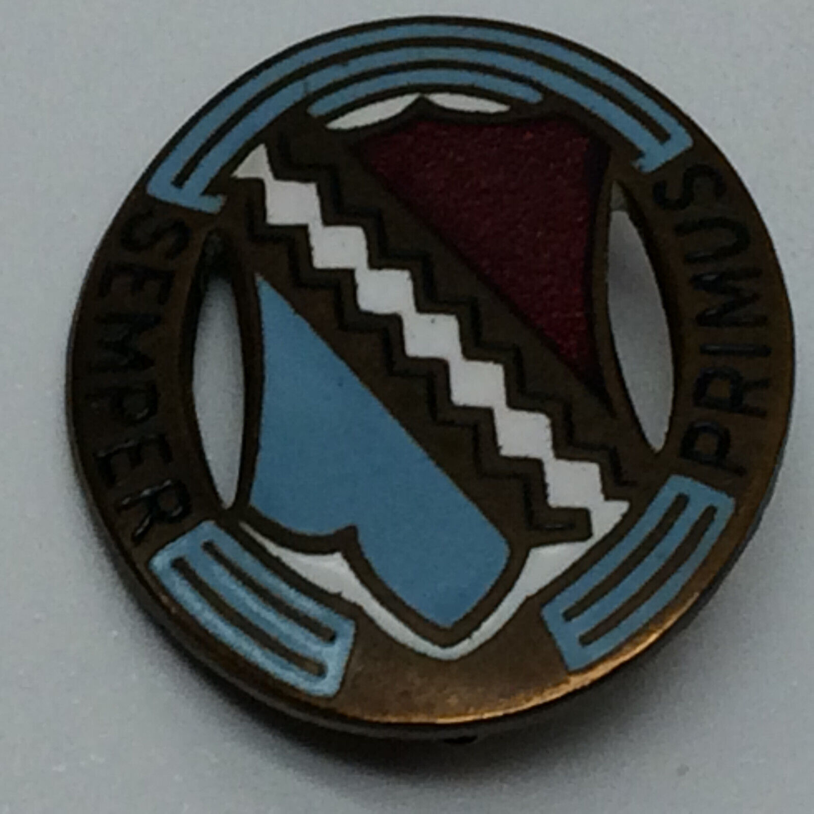 Vintage Military U.S. Army First Infantry Regiment Enamel Pin 1st
