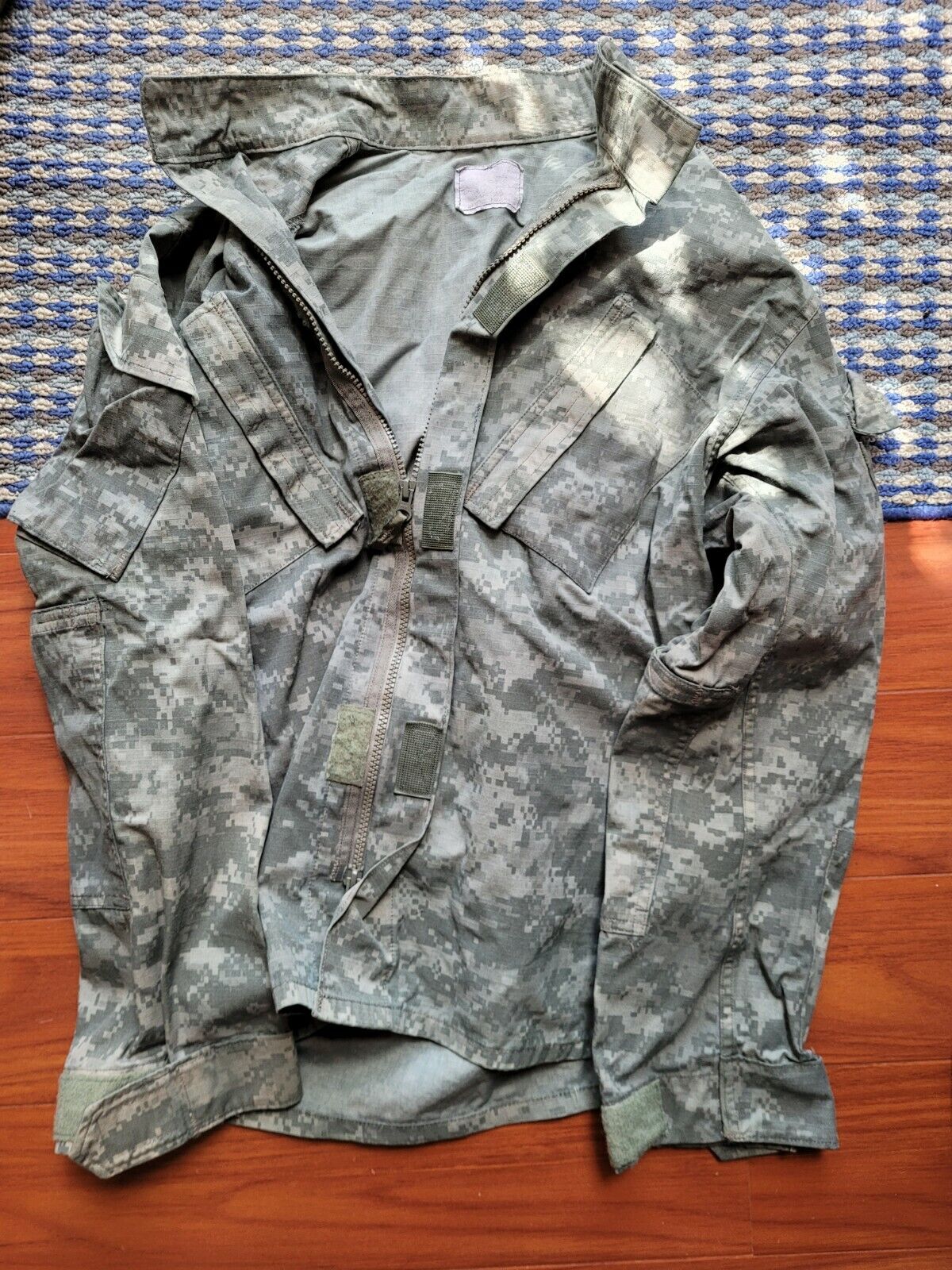 Experimental Shirt/Coat Small USGI Digital Camo Test Type Land Warrior Army 01