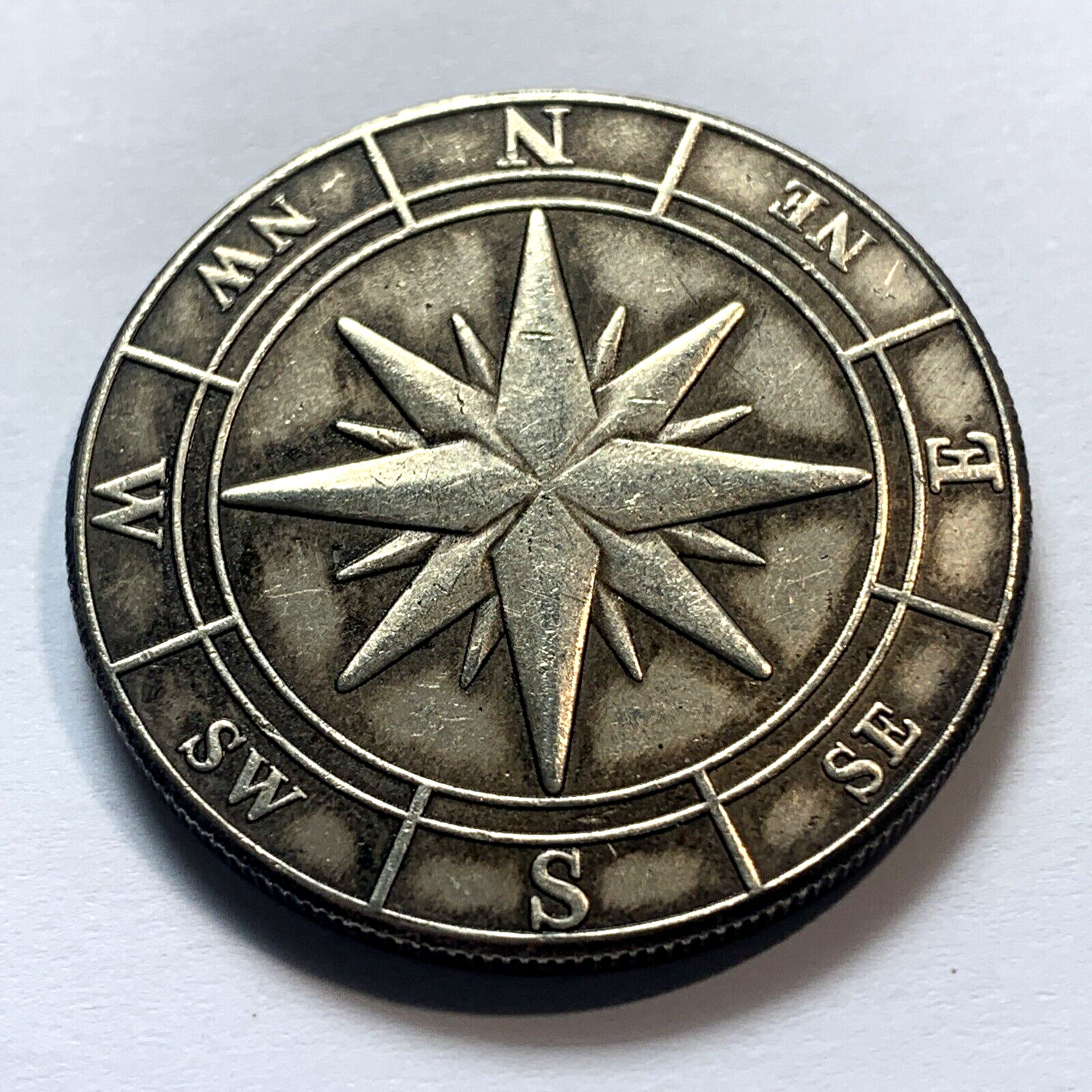 8 Point Compass Gothic Challenge Coin-Lucky Pocket Heads Tails Flip Token