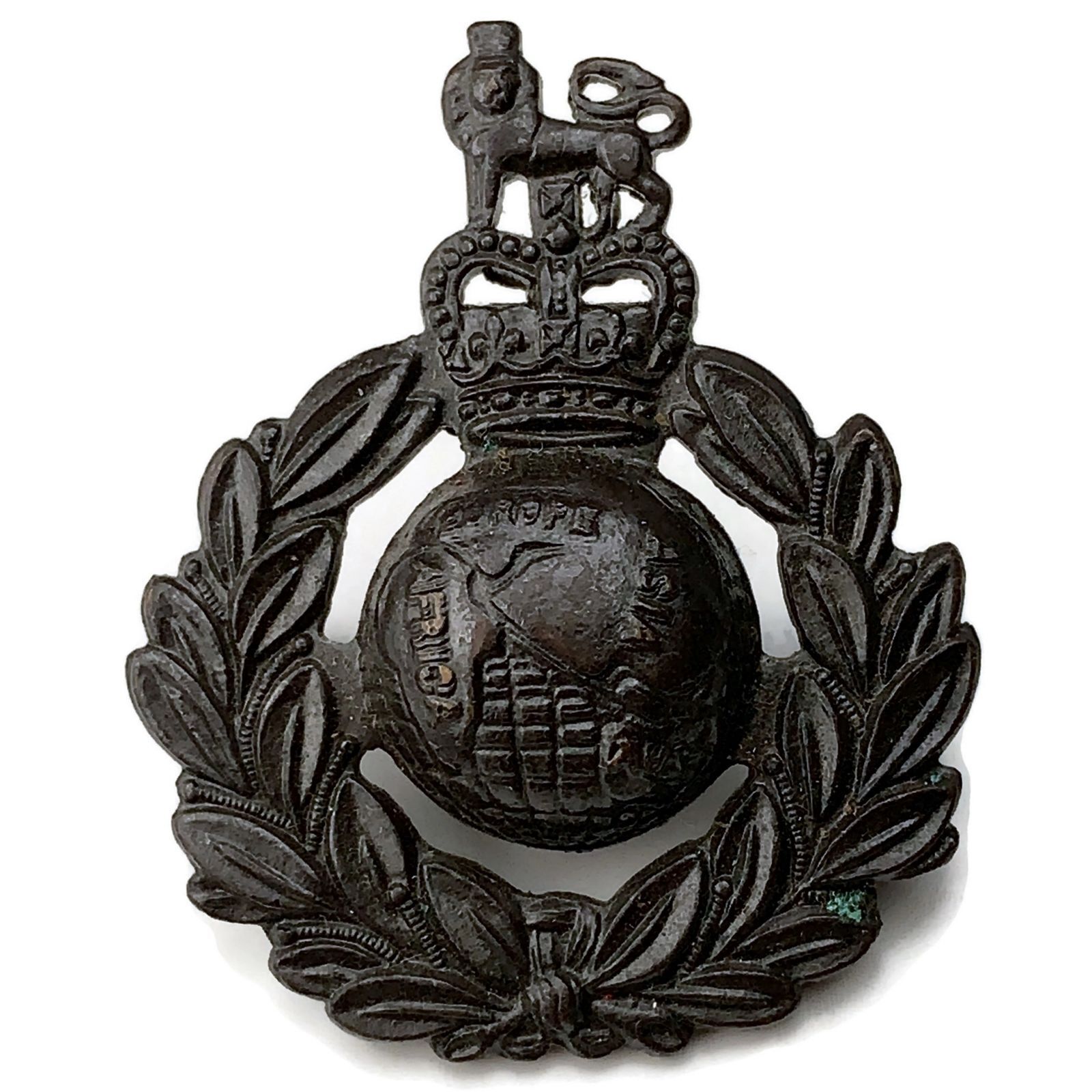 Queens Crown Royal Marines Corps Marine Commandos Cap Badge