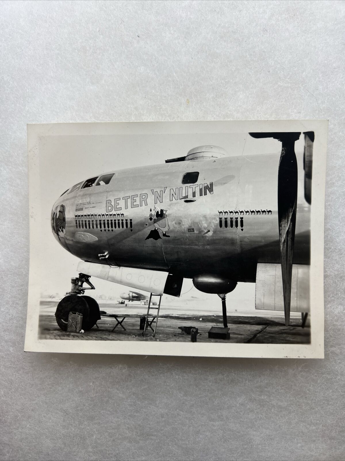 WW2 US Army Air Corps Nose Art Plane Photo “Better N Nutin” (V85