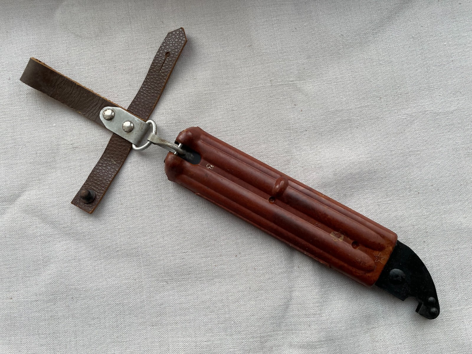 Russian scabbard Soviet military knife  with leather strap 6Х4  USSR