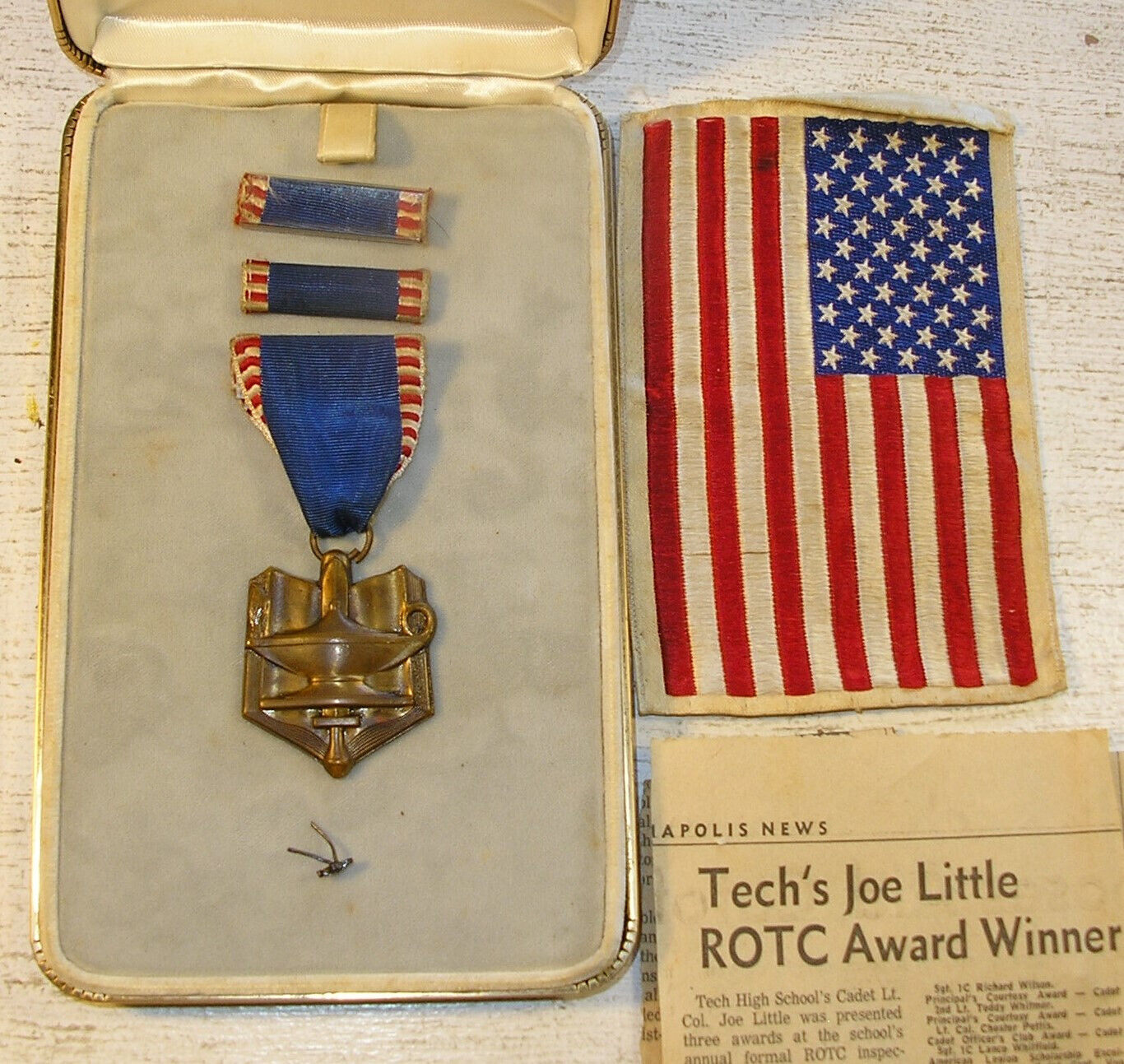 1970’s ROTC Superior Cadet Medal, Bars, Official Case, US Flag, Pin