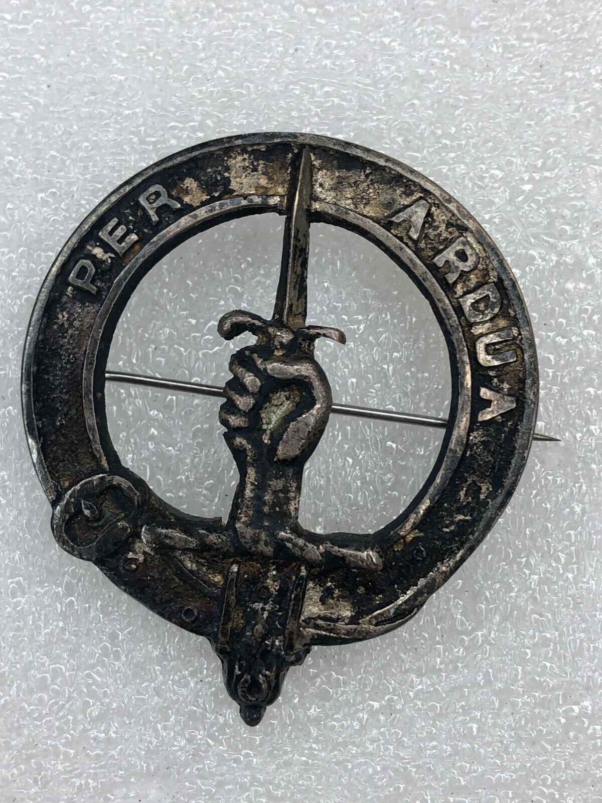 Vintage PER ARDUA Badge Pin \