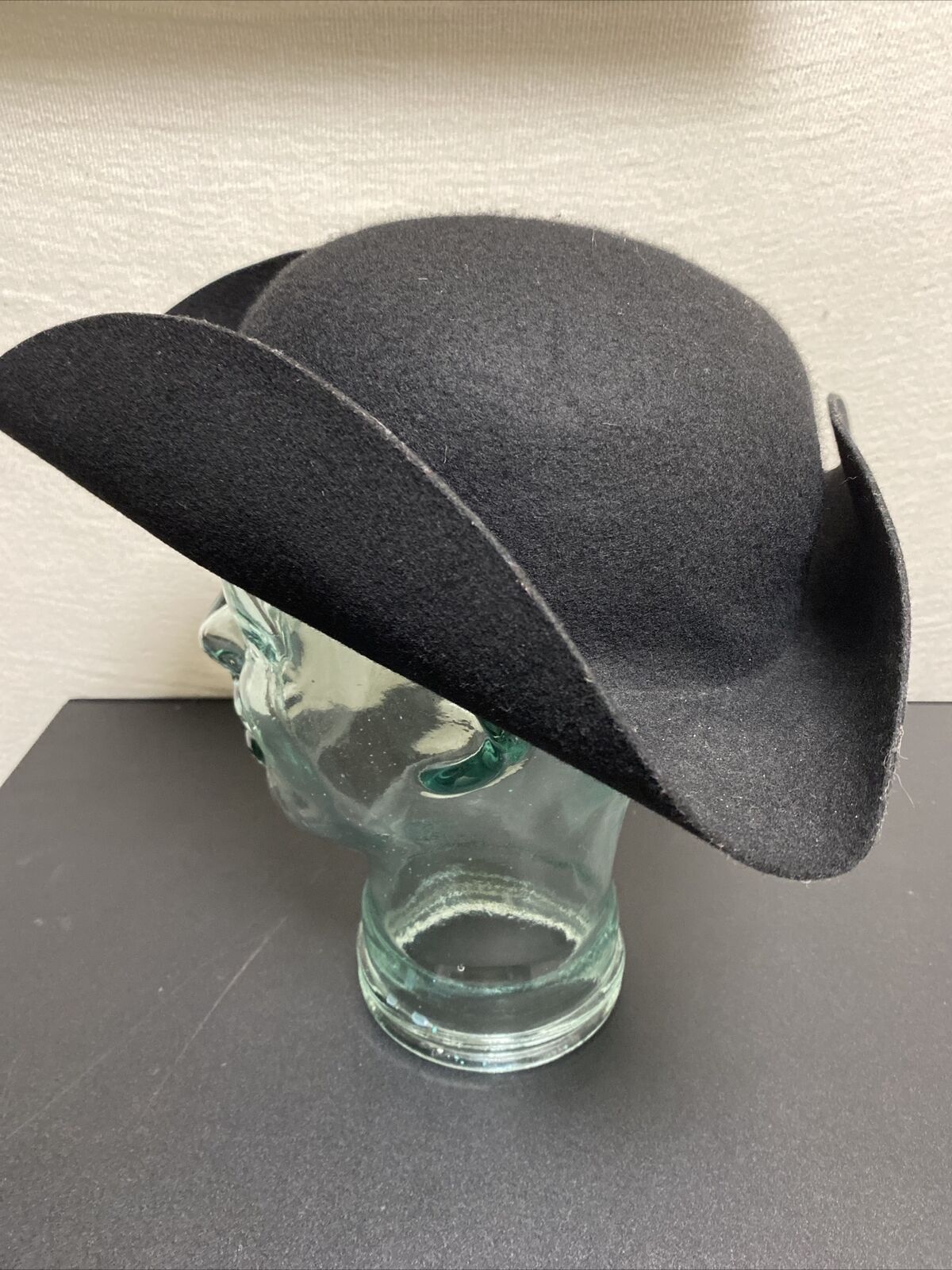 Round 100% Wool Felt Cocked Hat Black WPL 5923 Tricorn Revolutionary Vintage