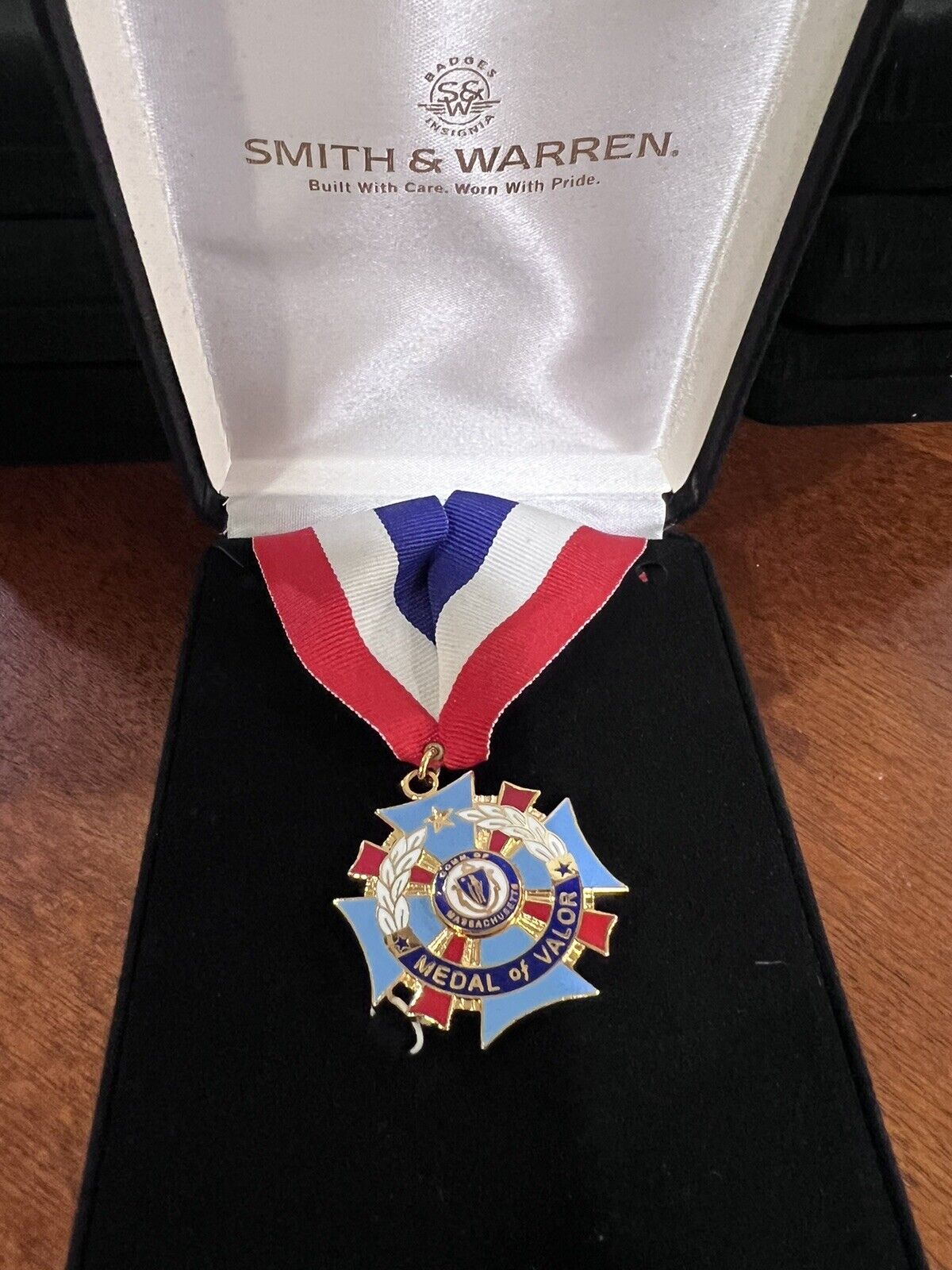 Massachusetts Smith & Warren recognition Medal of Valor for any public entity