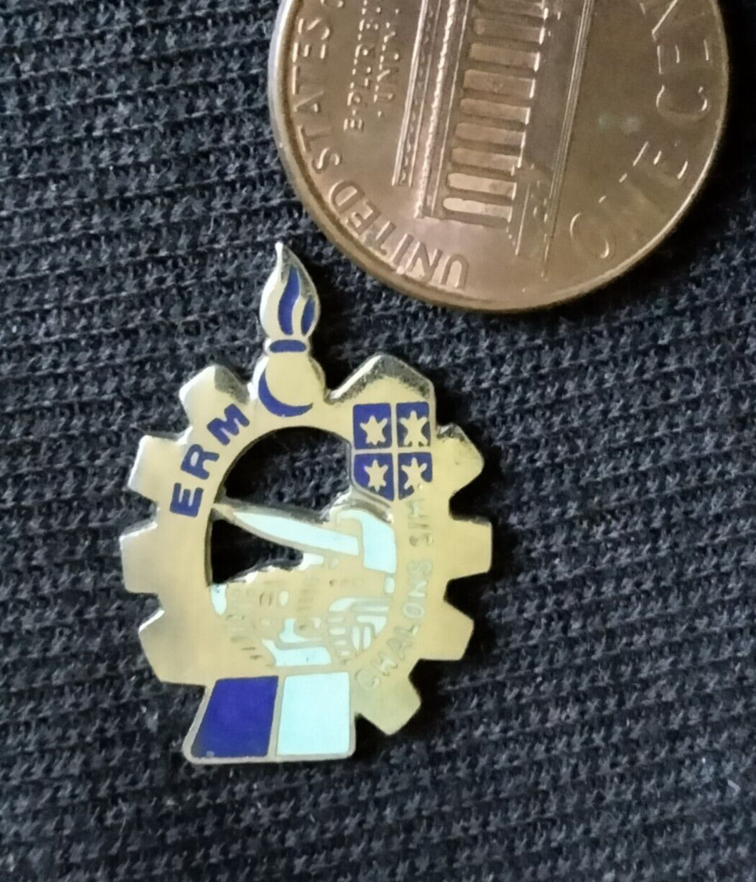 MILITARY BADGE REGIONAL EQUIPMENT ESTABLISHMENT