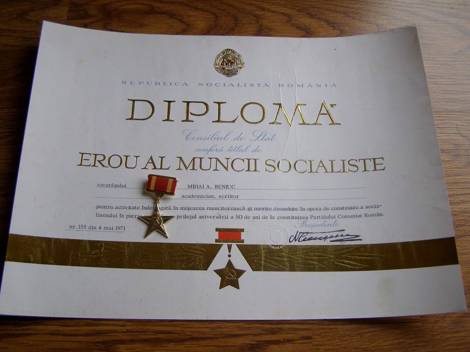 Romania communist RSR Socialist LABOR HERO Order GOLD numbered & award document