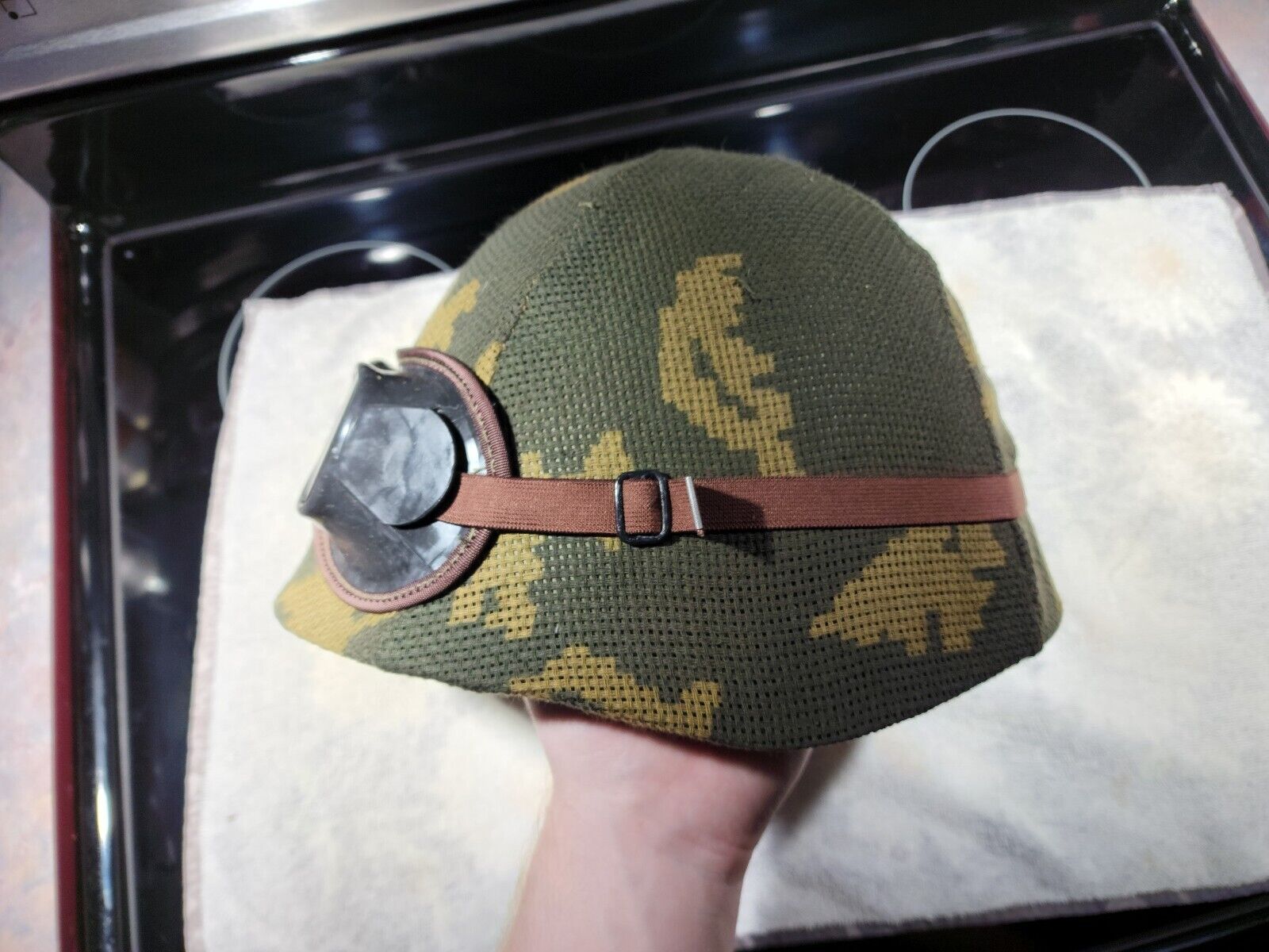 Soviet SSH-68 Helmet Size 2 + KZS Helmet Cover & Goggles #1