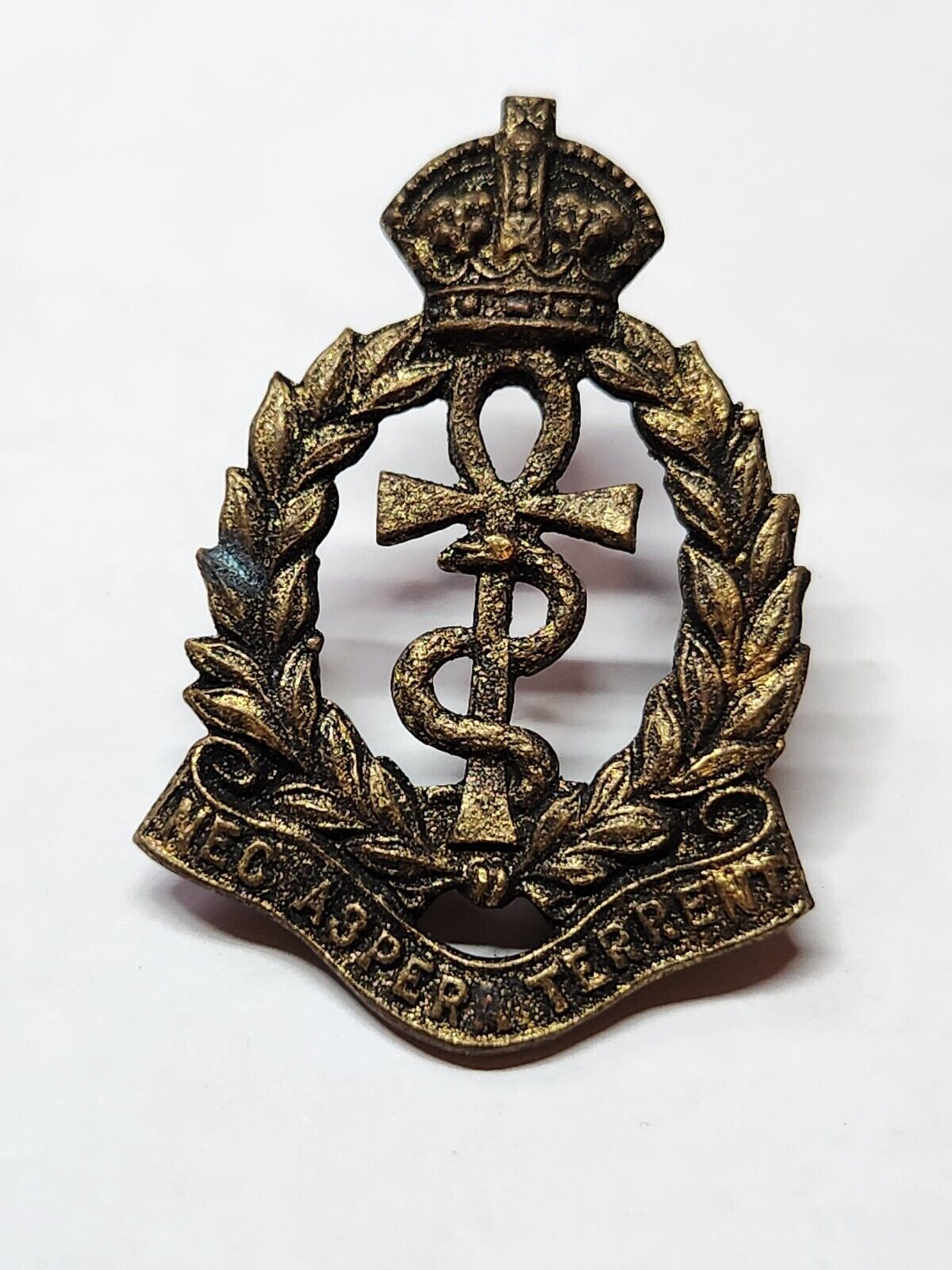 Vintage Royal Air Force Medical Cap Badge