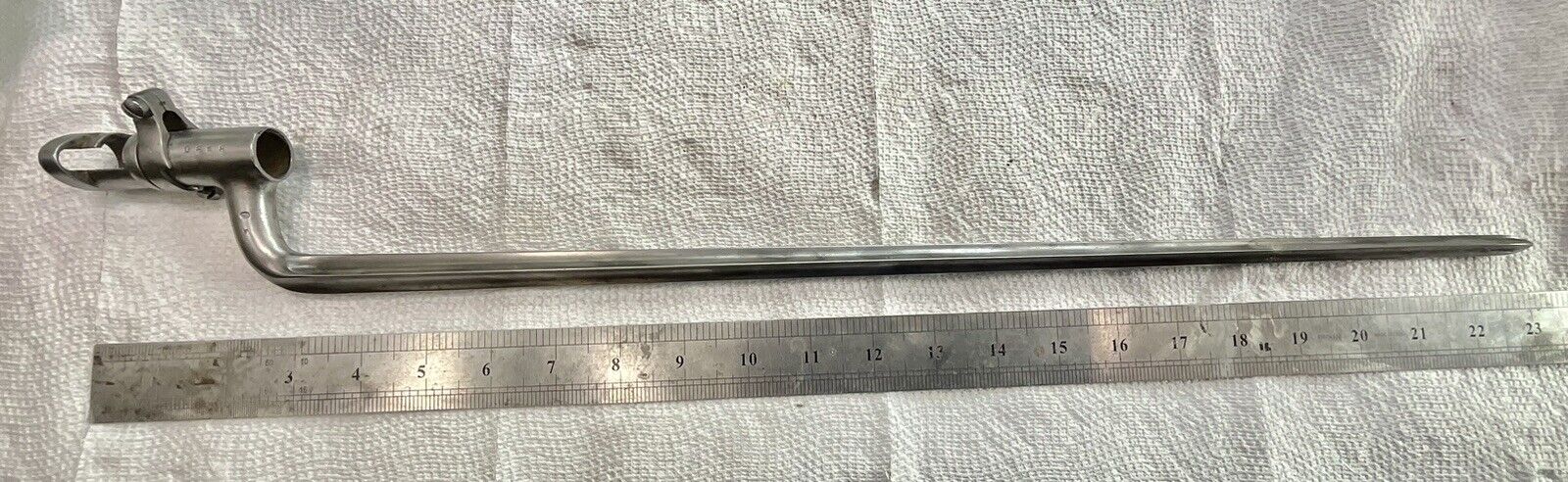 Dutch Model 1871 First Pattern Bayonet -  Cruciform Blade, Double Locking Ring