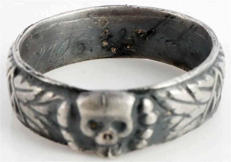 SS Honor Ring: Original Totenkopf Ehrenring - Rare Collectable Antique