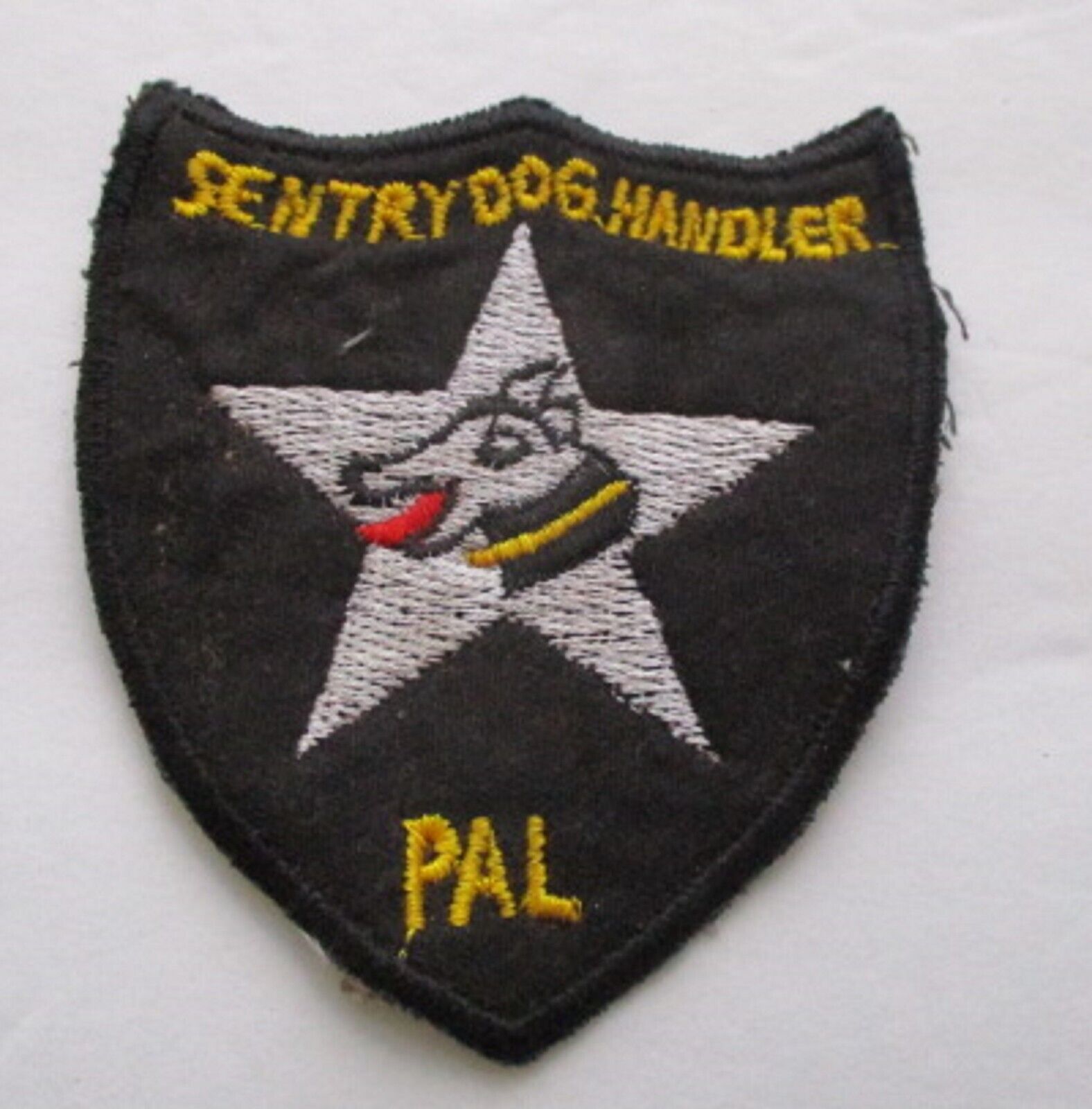SENTRY DOG HANDLER PAL VINTAGE VIETNAM WAR PATCH