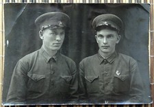 2 Young Soviet Cadets. One has Voroshilov´s Sharpshooter Badge. 1936