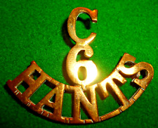 C / 6 / HANTS Brass Shoulder Title, 6th Battalion Hampshire Regiment Cadet Bn.   picture