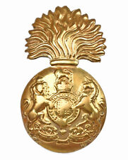 Vintage Old The Royal Scots Fusiliers Regiment Soldiers Metal Cap Badge picture