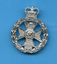 THE  ROYAL GREEN JACKETS  REGIMENT ANODISED  CAP BADGE picture