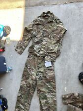 Army FRACU Multicam Jacket And Pants. Size Medium Regular picture