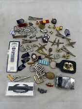 Mixed Military Pin/ Insignia Lot (VB5697 picture