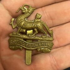 WW1 Royal Berkshire Regiment Cap Badge Genuine brass badge  picture