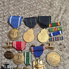 Militaria Mixed Lot Medals & Ribbon Bars w/ NATO Medal, USAF Expert & NRA Token