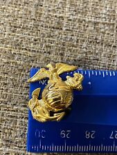 USMC OFFICER'S GILT VISOR CAP CHINSTRAP BUTTON SCREWBACK US Marine Corps EGA picture