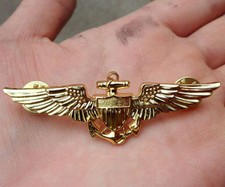 WWII U.S. NAVY PILOT'S WING MEDAL MARINE CORPS GOLD