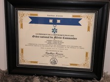 FRENCH NATIONAL ORDER OF MERIT / COMMANDER (COMMEMORATIVE CERTIFICATE)