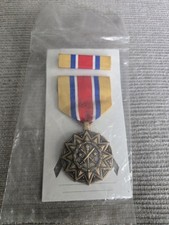 U.S. Army Reserve Achievement Medal Set National Guard with ribbon bar NIB NIP