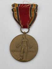 Original WWII U.S. Victory Medal Crimp Brooch Army USMC USCG Navy picture