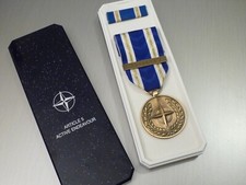 MINT GENUINE NATO MEDAL PRE JANUARY 2011 ACTIVE ENDEAVOUR IN NAMED BOX OF ISSUE