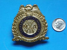 WWII ORIGINAL U.S. "VIRGINIA-COURAGE/PURITY/INDUSTRY" HAT BADGE-MAKER MARKED