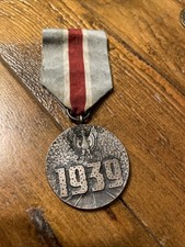 World War II (2) Poland Medal for the Participation in the War of Defense - 1939